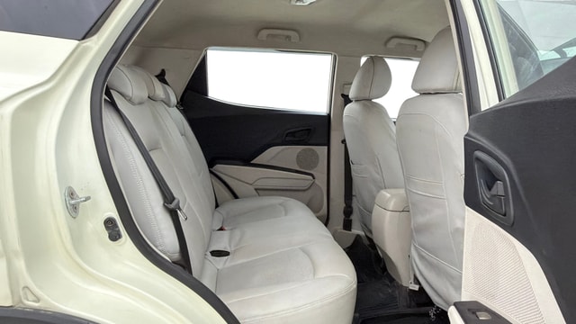 View Mahindra XUV300 Image 29 Used Mahindra XUV300 Image 29