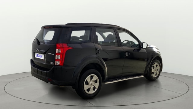 View Mahindra XUV500 Image 44 Used Mahindra XUV500 Image 44