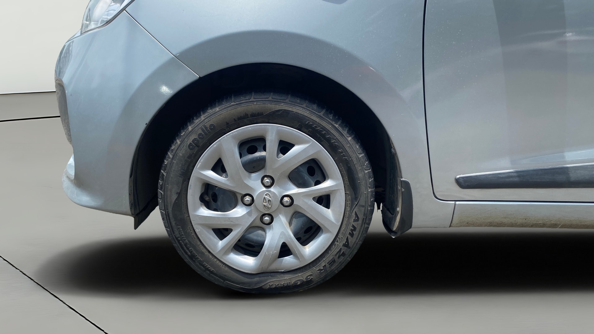 View 2018 Hyundai Grand i10 1.2 Magna Petrol AT Image 27 Used 2018 Hyundai Grand i10 1.2 Magna Petrol AT Image 27