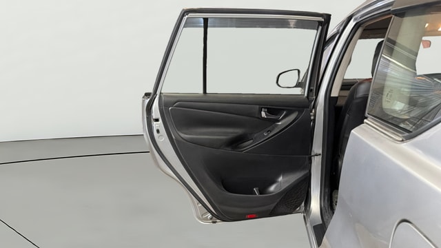 View Toyota Innova Crysta Image 23 Used Toyota Innova Crysta Image 23