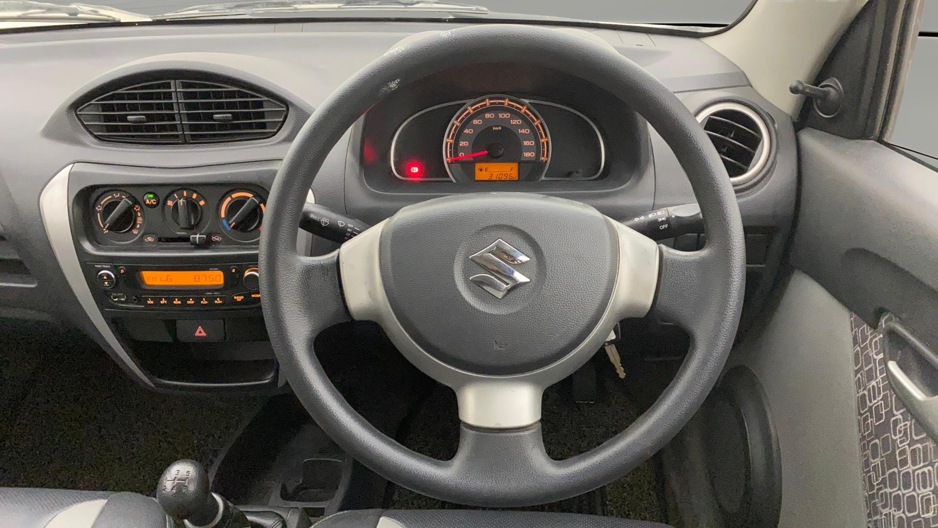 View 2017 Maruti Suzuki Alto 800 LX Image 20 Used 2017 Maruti Suzuki Alto 800 LX Image 20