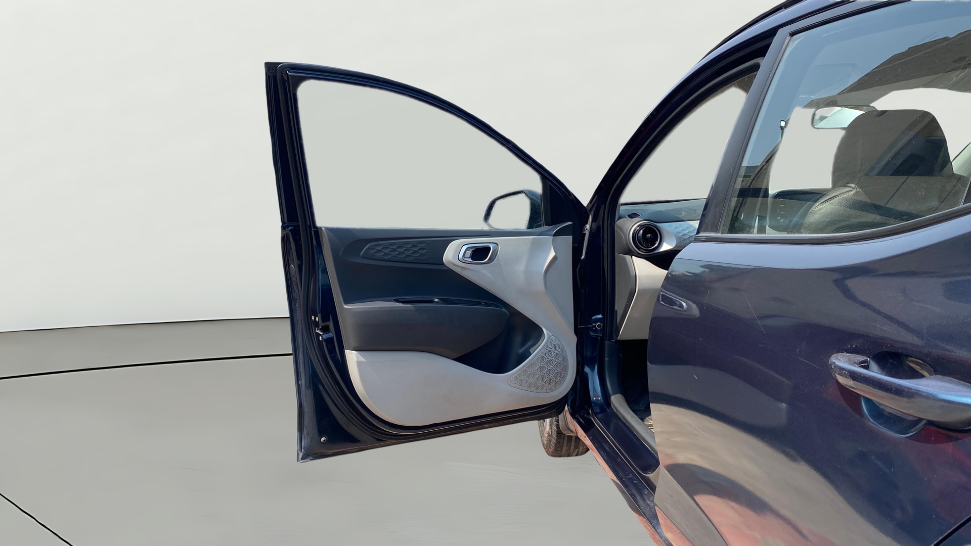 View 2022 Hyundai Grand i10 Nios Sportz Petrol AMT Image 31 Used 2022 Hyundai Grand i10 Nios Sportz Petrol AMT Image 31