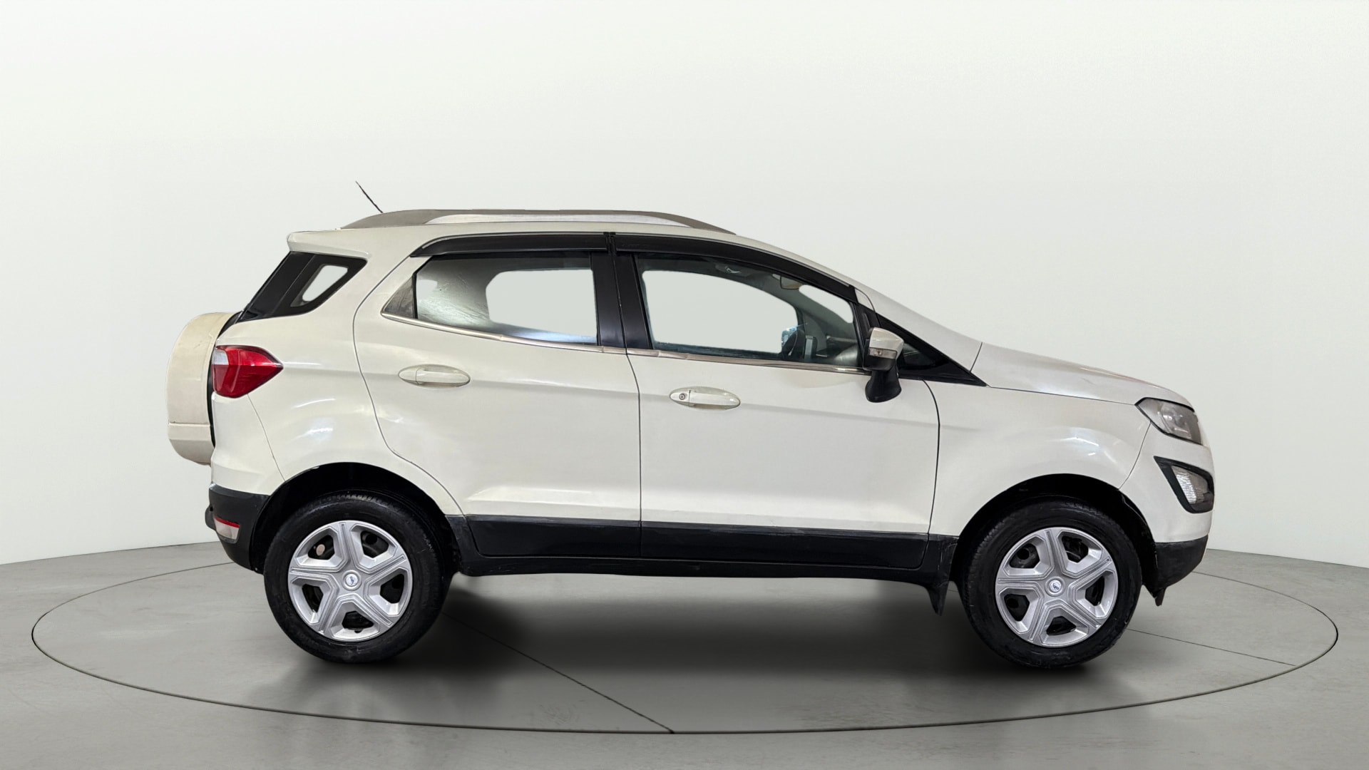View 2020 Ford EcoSport 1.5 TDCi Diesel Ambiente BS IV Image 8 Used 2020 Ford EcoSport 1.5 TDCi Diesel Ambiente BS IV Image 8