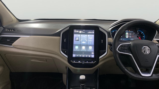 View MG Hector Image 33 Used MG Hector Image 33