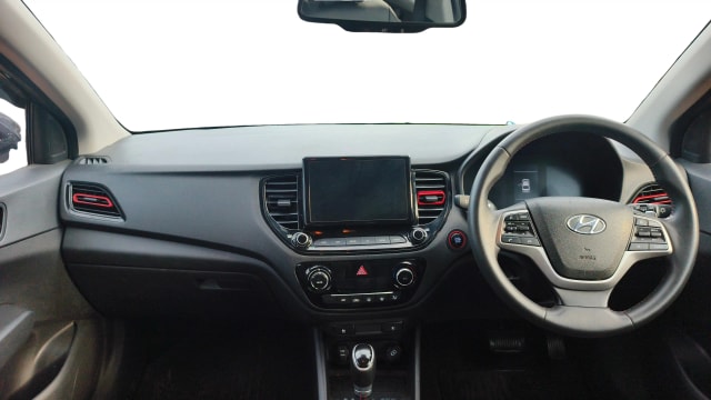 View Hyundai Verna Image 16 Used Hyundai Verna Image 16