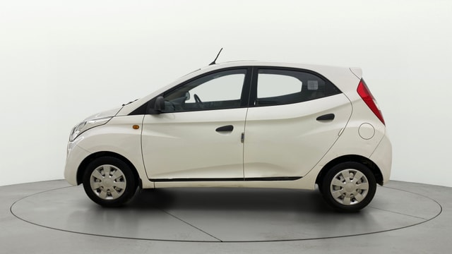 View Hyundai EON Image 5 Used Hyundai EON Image 5