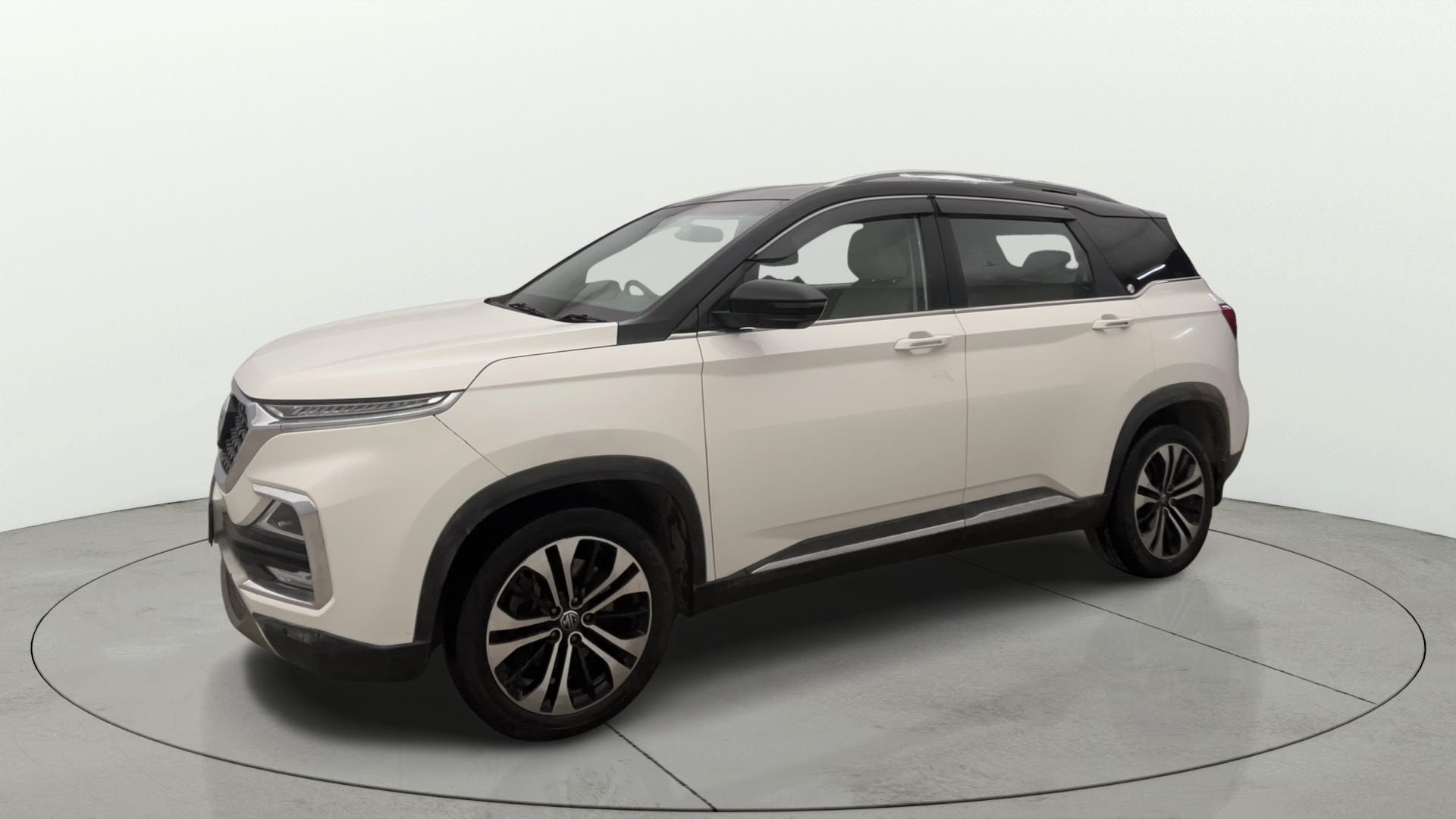 View 2021 MG Hector Sharp Diesel Image 22 Used 2021 MG Hector Sharp Diesel Image 22