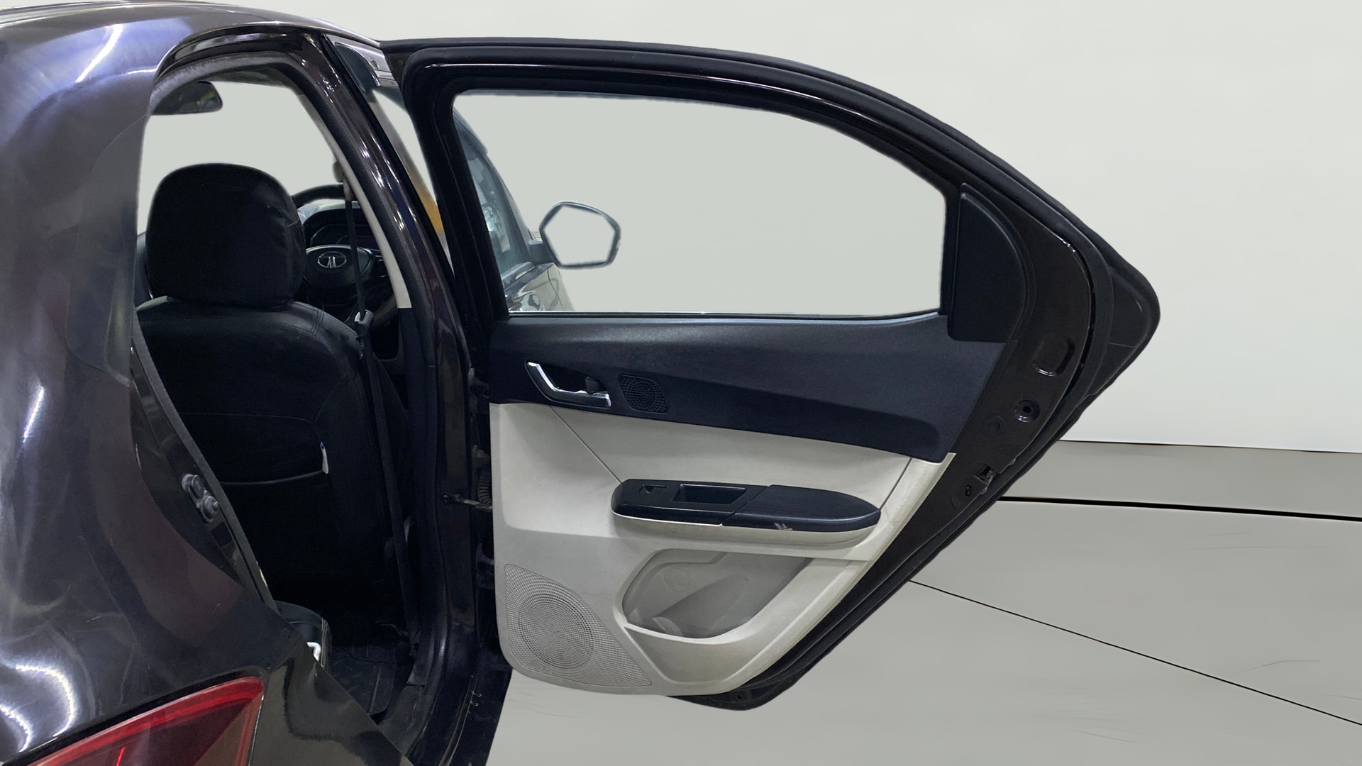 Used 2022 Tata Tiago Used 2022 Tata Tiago