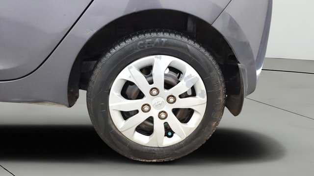 View Hyundai EON Image 11 Used Hyundai EON Image 11