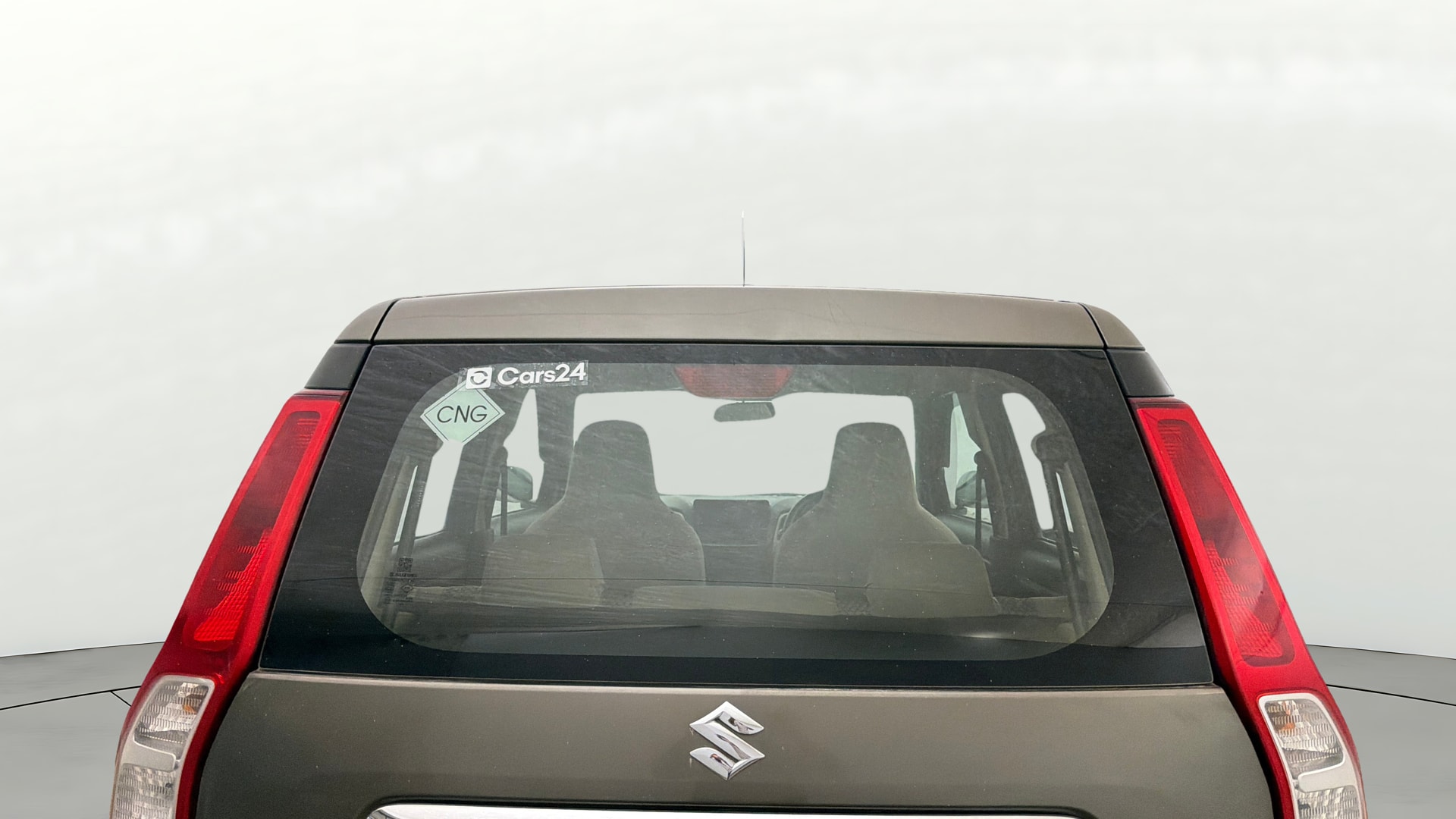 View 2020 Maruti Suzuki 1000 Base Variant Image 3 Used 2020 Maruti Suzuki 1000 Base Variant Image 3