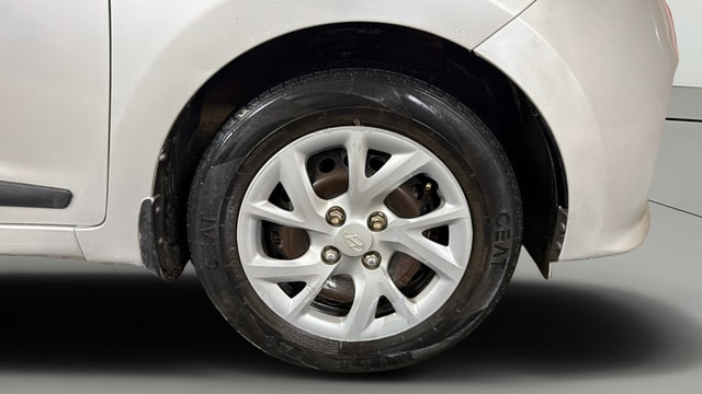 View Hyundai Grand i10 Image 40 Used Hyundai Grand i10 Image 40