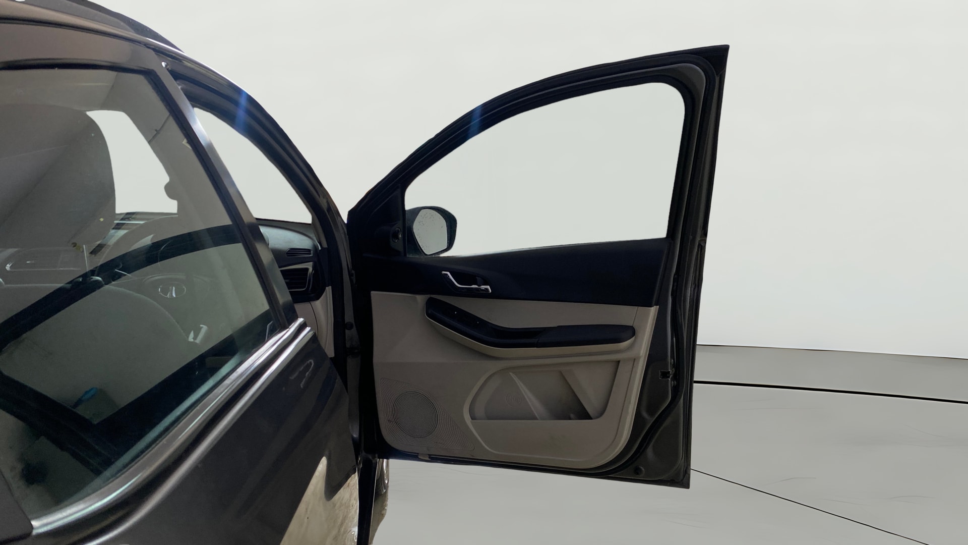 Used 2022 Tata Tiago Used 2022 Tata Tiago