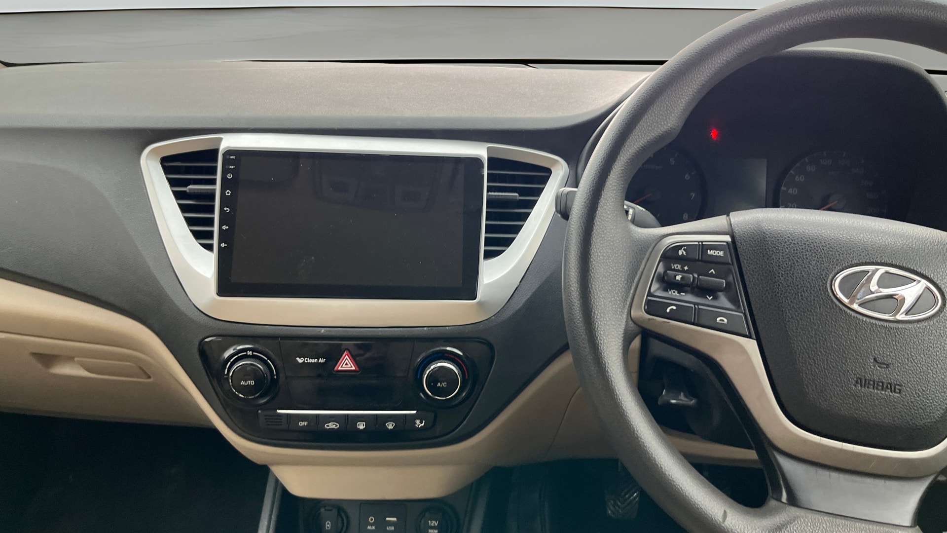 Used 2018 Hyundai Verna Used 2018 Hyundai Verna