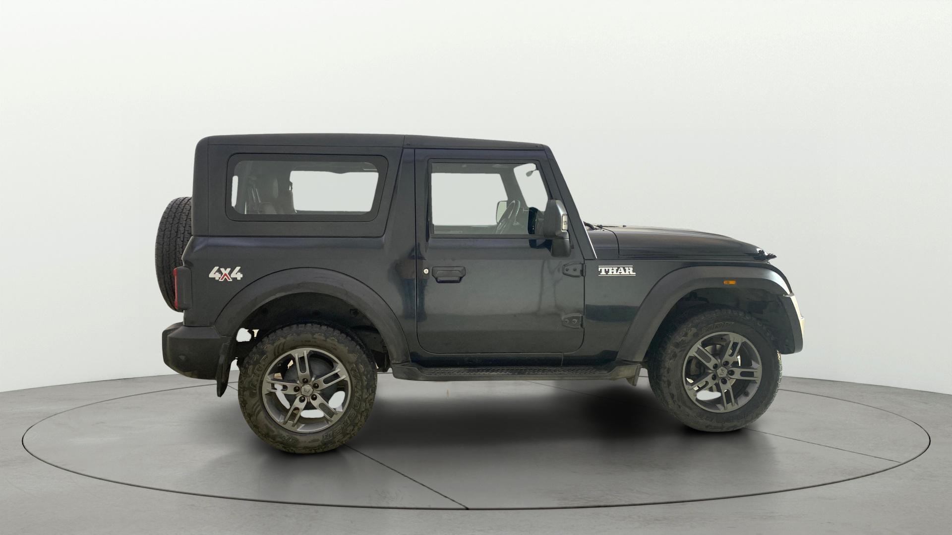 View 2022 Mahindra Thar AX Standard Manual Soft Top 6 Seater Image 8 Used 2022 Mahindra Thar AX Standard Manual Soft Top 6 Seater Image 8