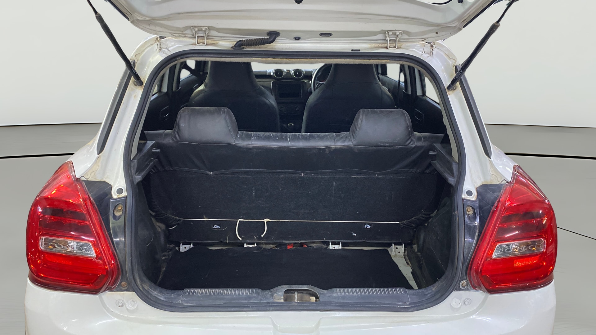 View 2022 Maruti Suzuki 1000 Base Variant Image 36 Used 2022 Maruti Suzuki 1000 Base Variant Image 36