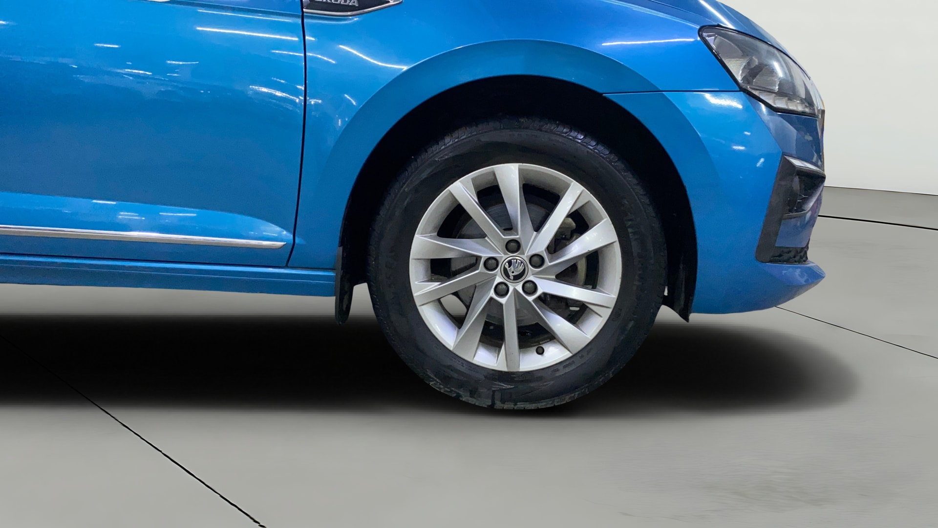 View 2023 Skoda Slavia Ambition 1.0 TSI MT Image 46 Used 2023 Skoda Slavia Ambition 1.0 TSI MT Image 46