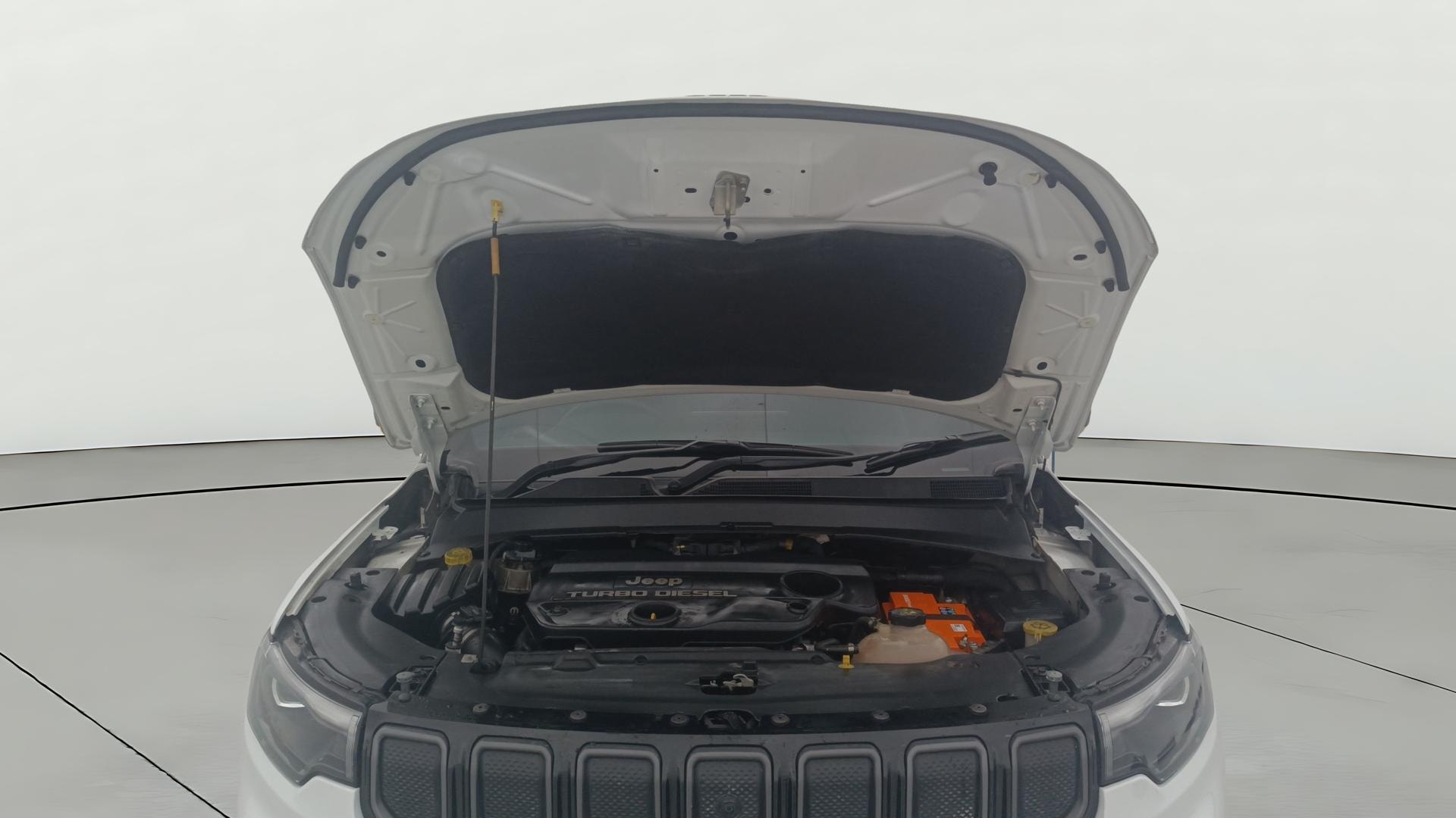 View 2023 Jeep Compass Limited 1.4 Multi AIR Petrol DDCT AT BS IV Image 33 Used 2023 Jeep Compass Limited 1.4 Multi AIR Petrol DDCT AT BS IV Image 33
