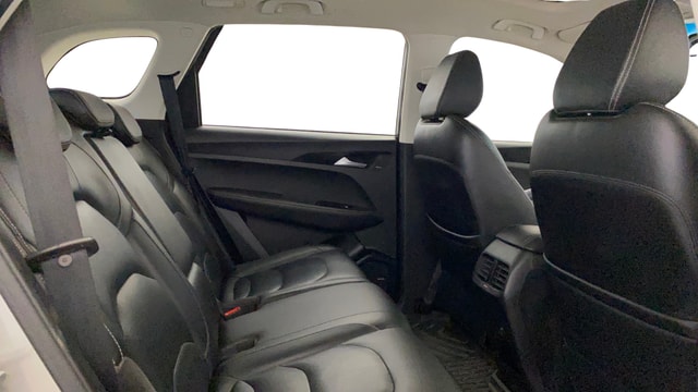 View MG Hector Image 37 Used MG Hector Image 37