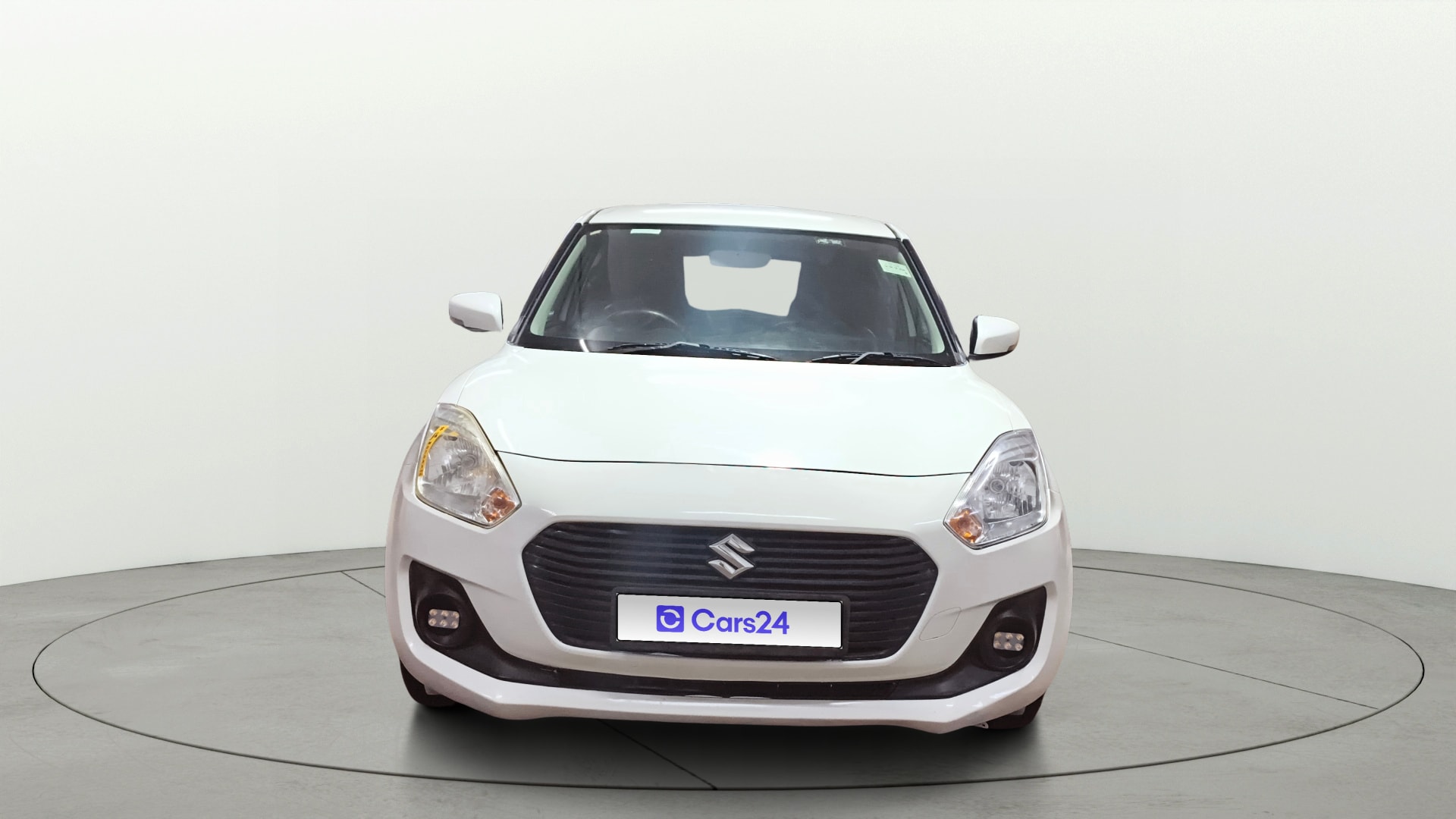 View 2018 Maruti Suzuki 1000 Base Variant Image 1 Used 2018 Maruti Suzuki 1000 Base Variant Image 1