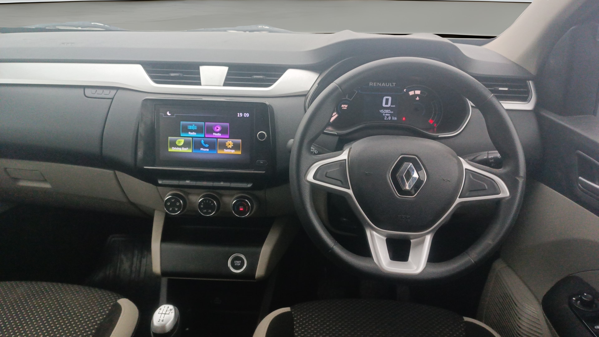 Used 2019 Renault Triber Used 2019 Renault Triber