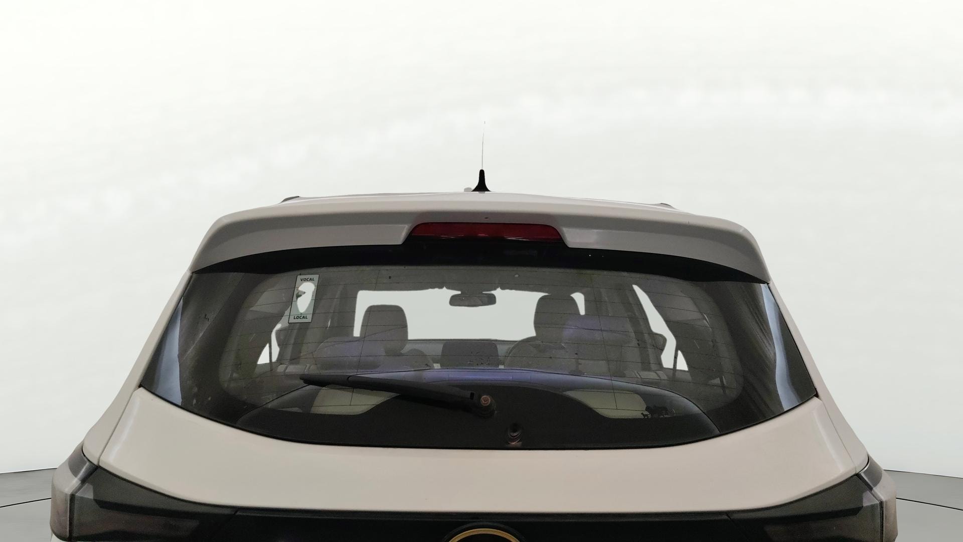 View 2022 Tata Safari XZA Plus Gold Image 4 Used 2022 Tata Safari XZA Plus Gold Image 4