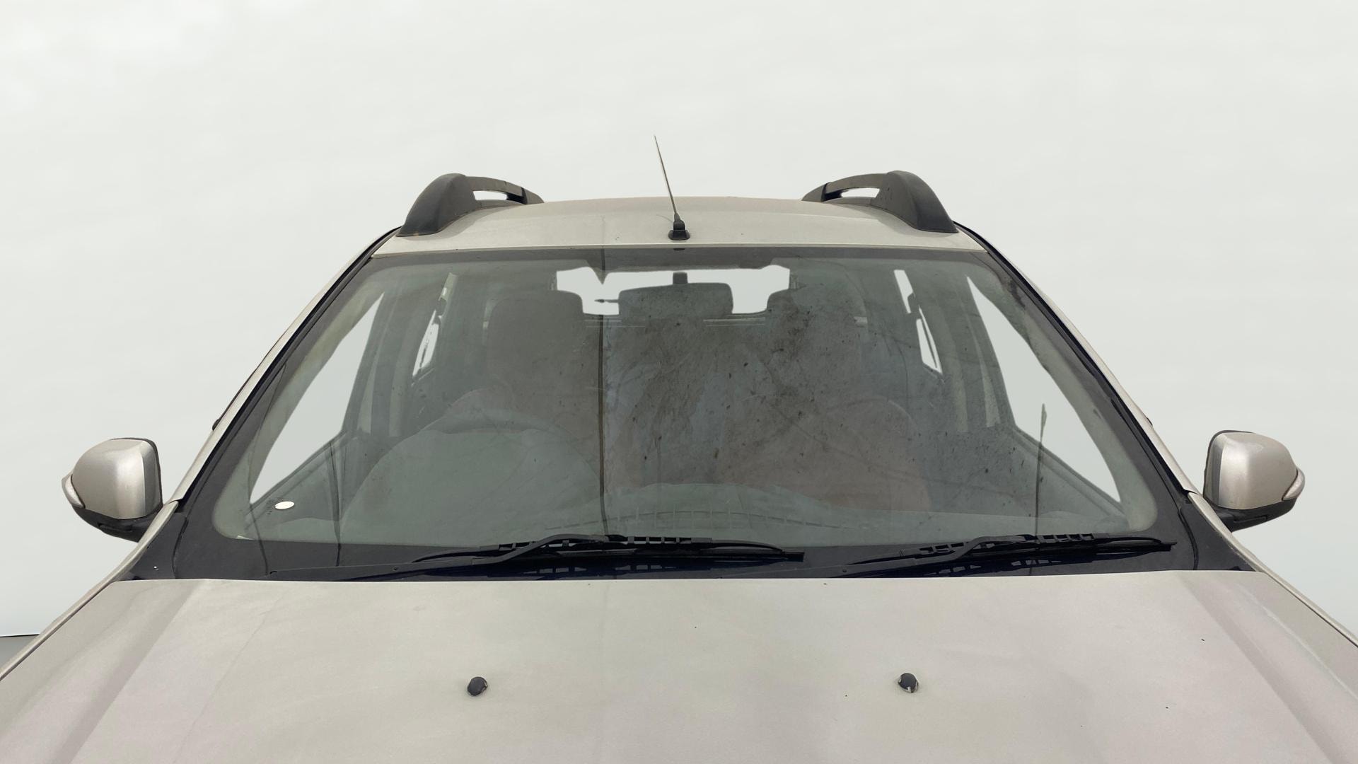 View 2015 Renault Duster Diesel 85PS STD Image 29 Used 2015 Renault Duster Diesel 85PS STD Image 29