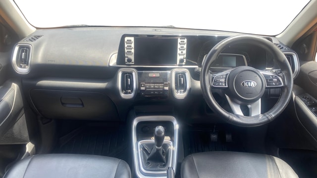 View Kia Sonet Image 15 Used Kia Sonet Image 15