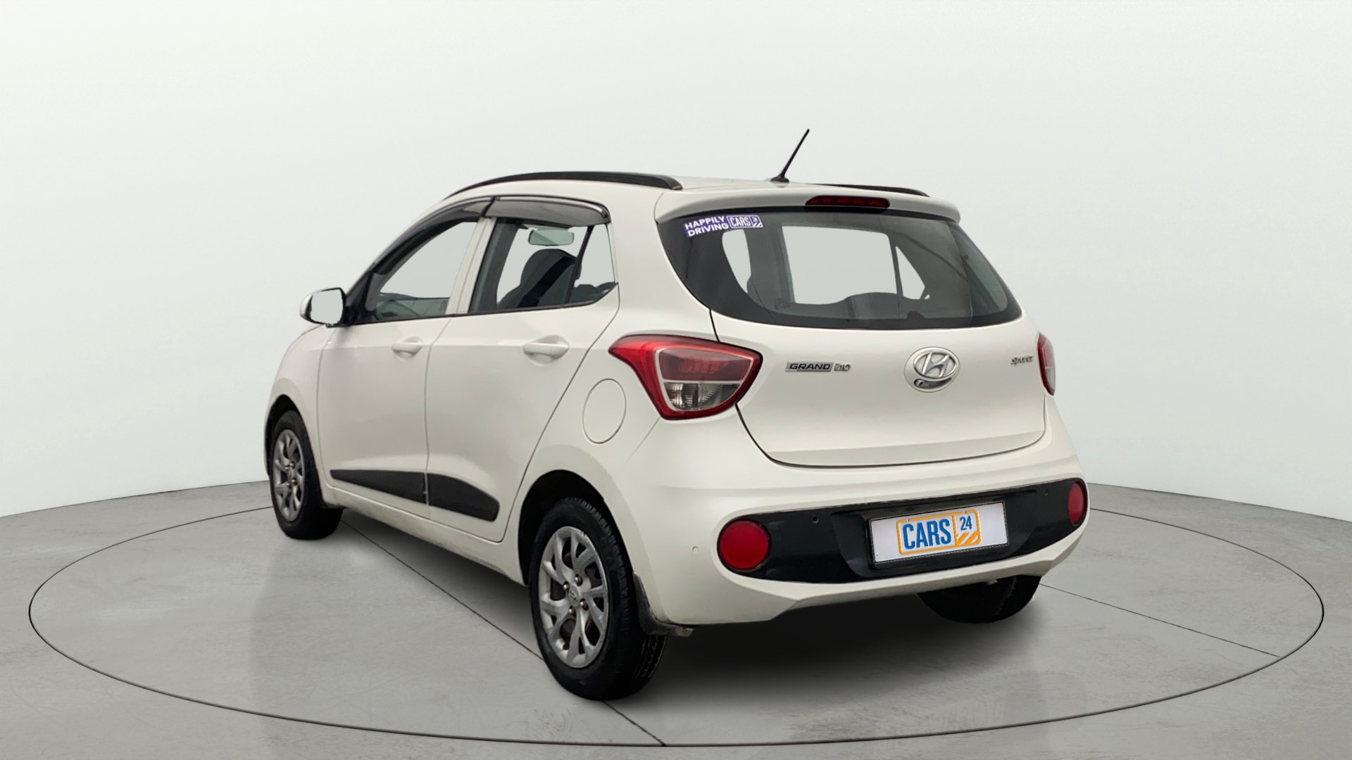 View 2018 Hyundai Grand i10 Sportz 1.2 Kappa Image 2 Used 2018 Hyundai Grand i10 Sportz 1.2 Kappa Image 2