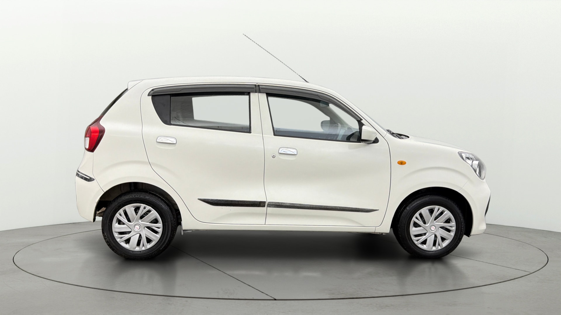 Used 2023 Maruti Suzuki 1000 Used 2023 Maruti Suzuki 1000