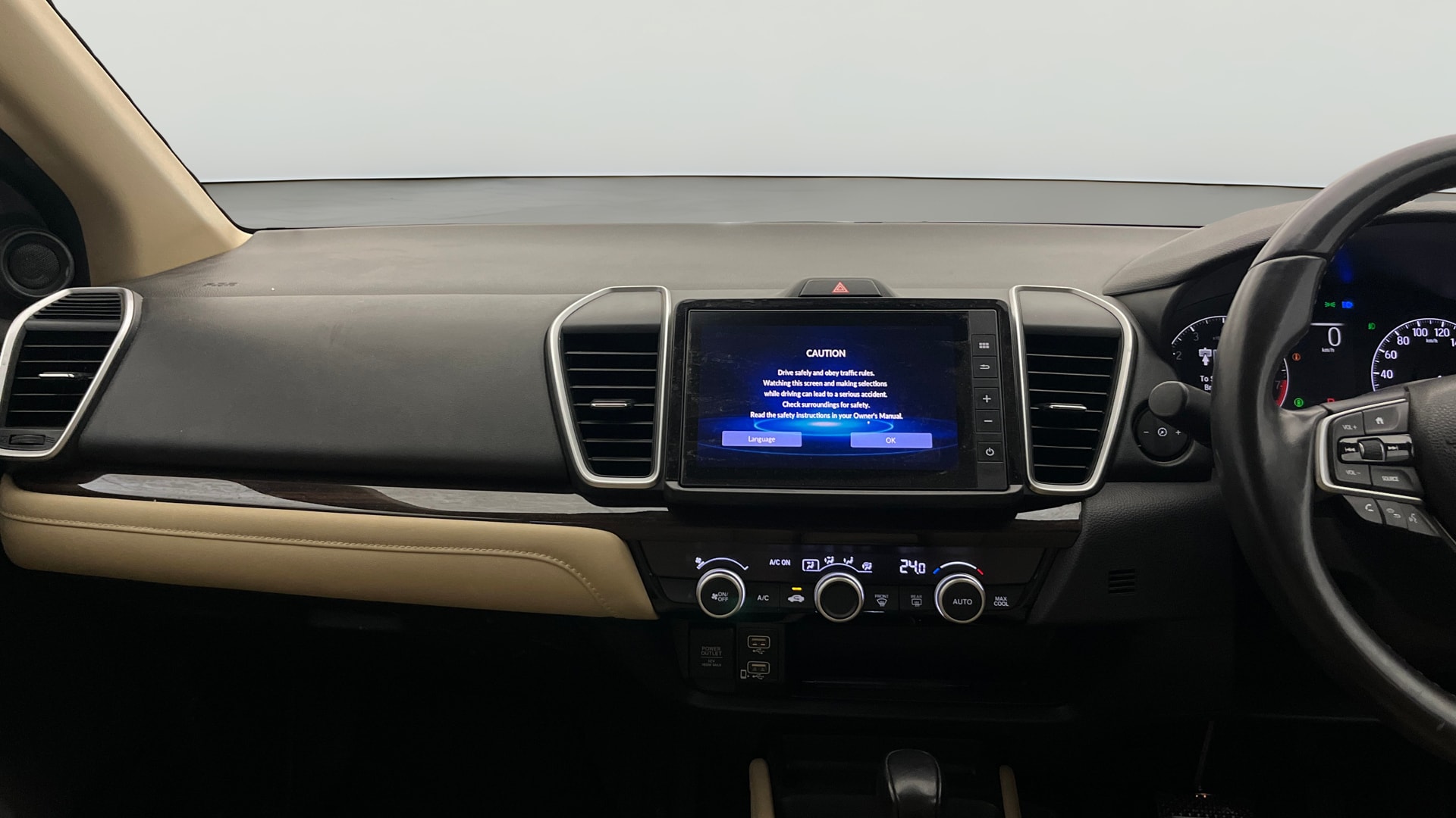 View 2023 Honda City ZX CVT Image 32 Used 2023 Honda City ZX CVT Image 32