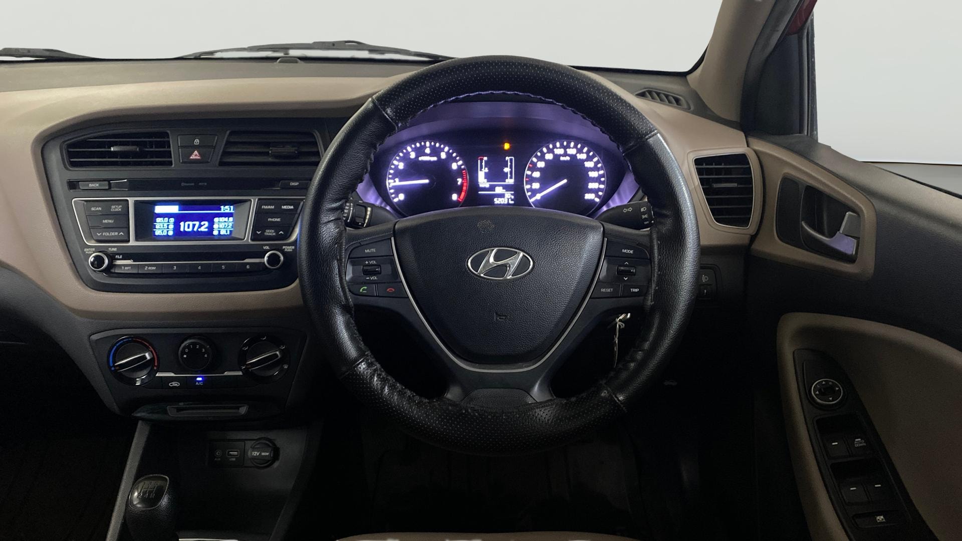 View 2015 Hyundai Elite i20 Magna 1.2 Image 20 Used 2015 Hyundai Elite i20 Magna 1.2 Image 20