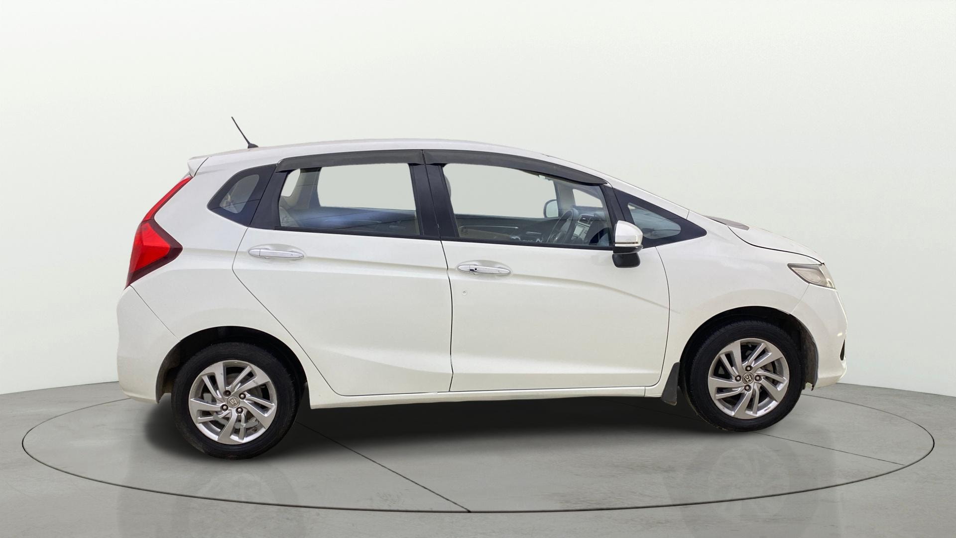 View 2021 Honda Jazz E MT Diesel Image 9 Used 2021 Honda Jazz E MT Diesel Image 9