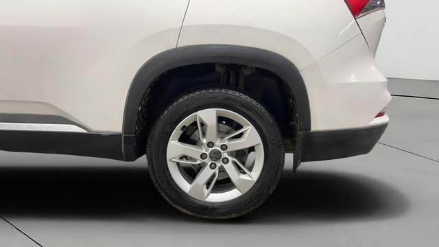 View MG Hector Plus Image 8 Used MG Hector Plus Image 8