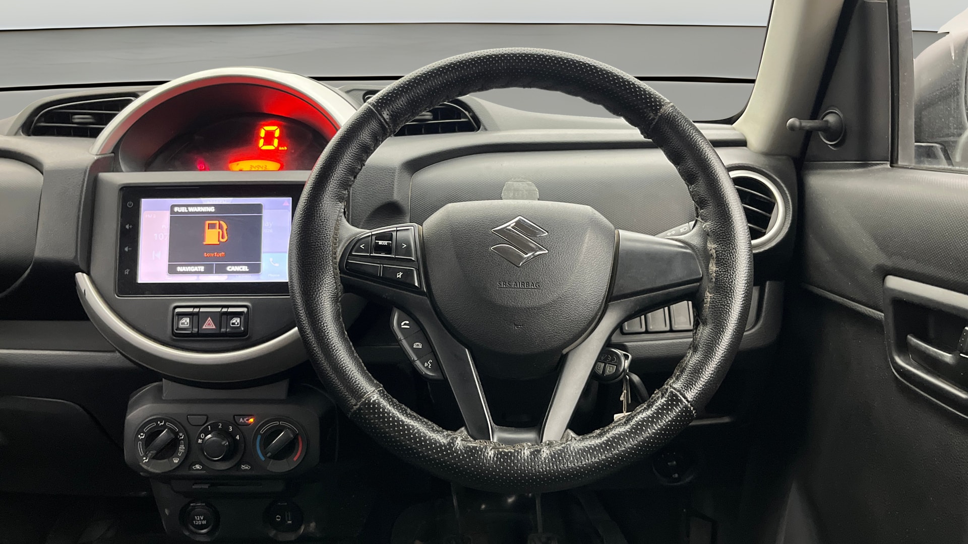 View 2021 Maruti Suzuki 1000 Base Variant Image 20 Used 2021 Maruti Suzuki 1000 Base Variant Image 20