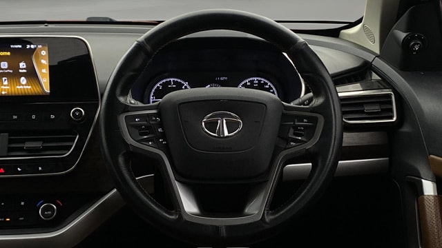 View Tata Harrier Image 21 Used Tata Harrier Image 21