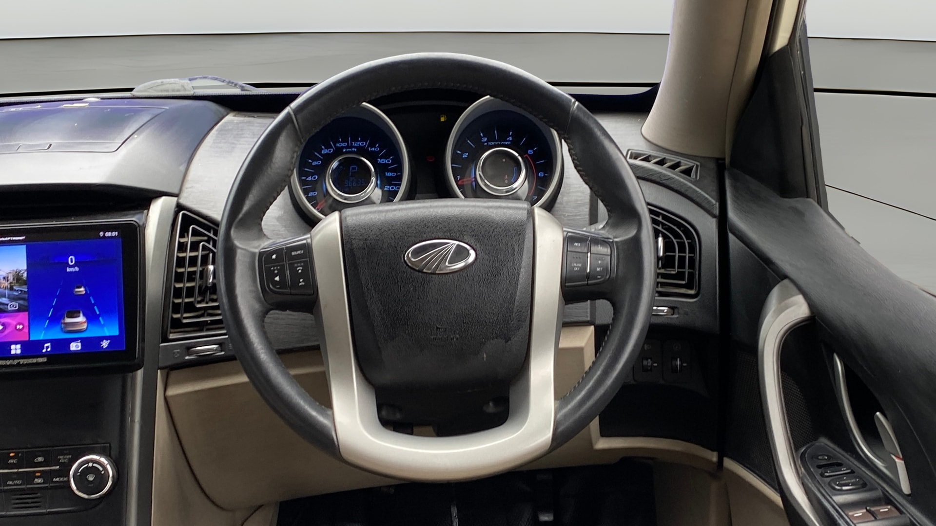 Used 2017 Mahindra XUV500 Used 2017 Mahindra XUV500