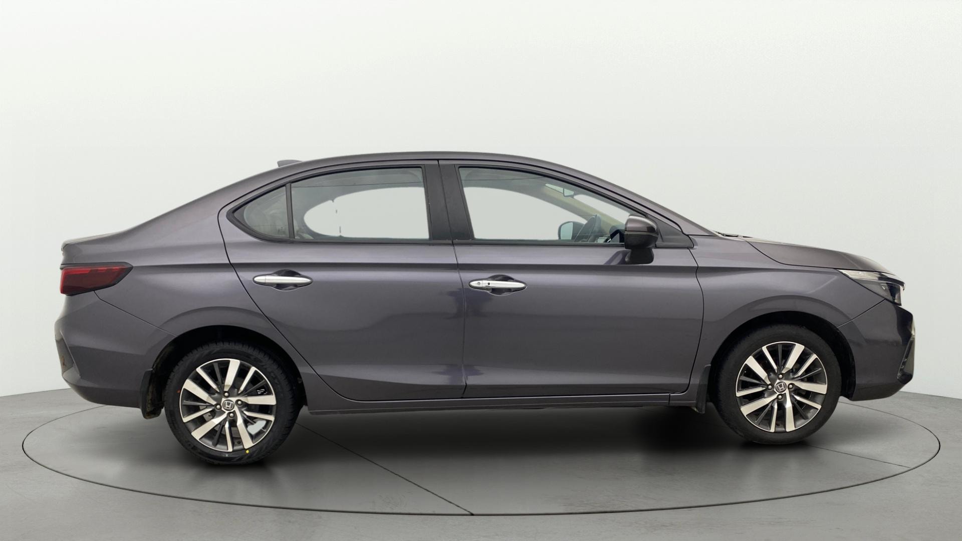 View 2022 Honda City ZX CVT Image 9 Used 2022 Honda City ZX CVT Image 9