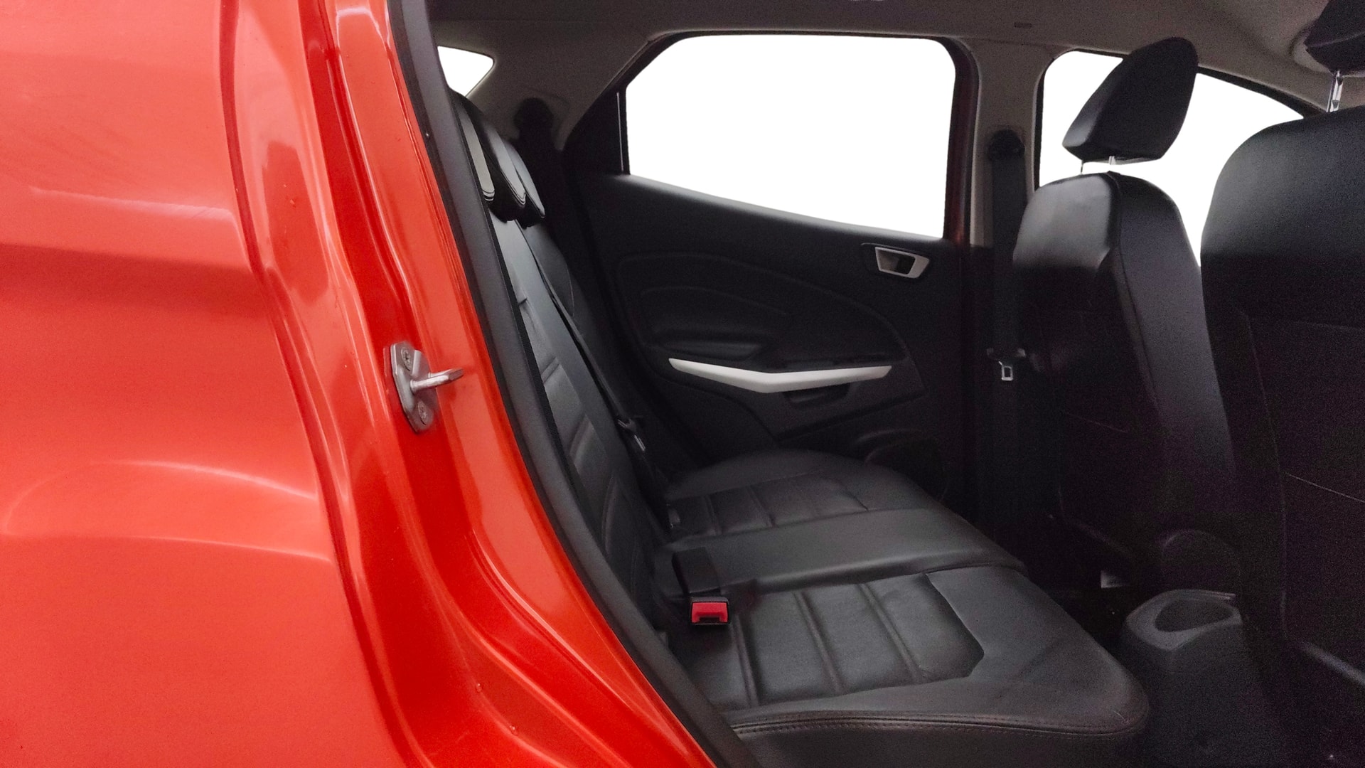View 2017 Ford EcoSport 1.5 TDCi Diesel Ambiente BS IV Image 29 Used 2017 Ford EcoSport 1.5 TDCi Diesel Ambiente BS IV Image 29
