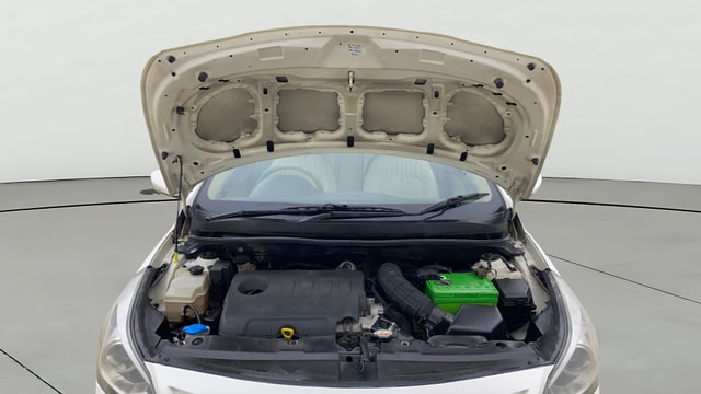 View Hyundai Fluidic Verna Image 19 Used Hyundai Fluidic Verna Image 19