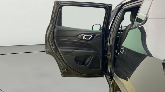 View Jeep Compass Image 15 Used Jeep Compass Image 15