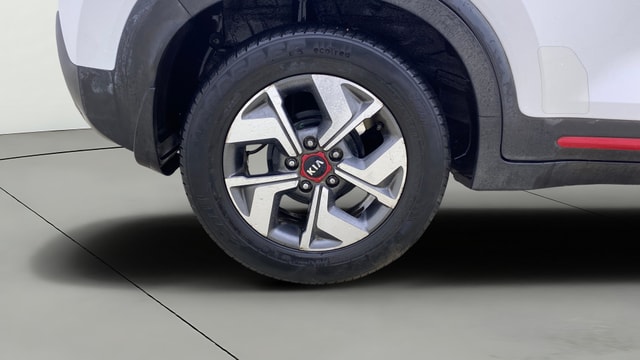 View Kia Sonet Image 34 Used Kia Sonet Image 34