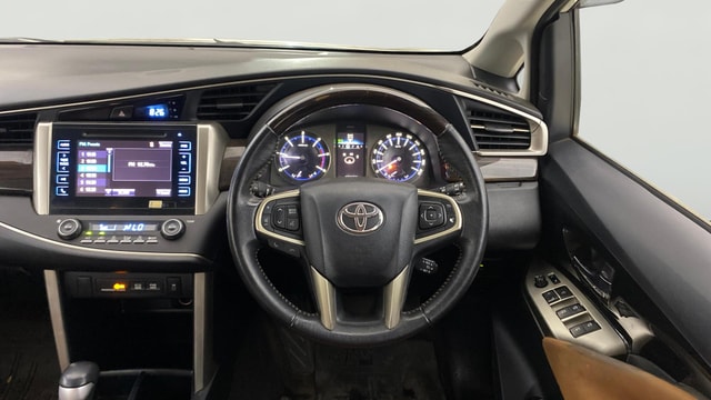 View Toyota Innova Crysta Image 22 Used Toyota Innova Crysta Image 22