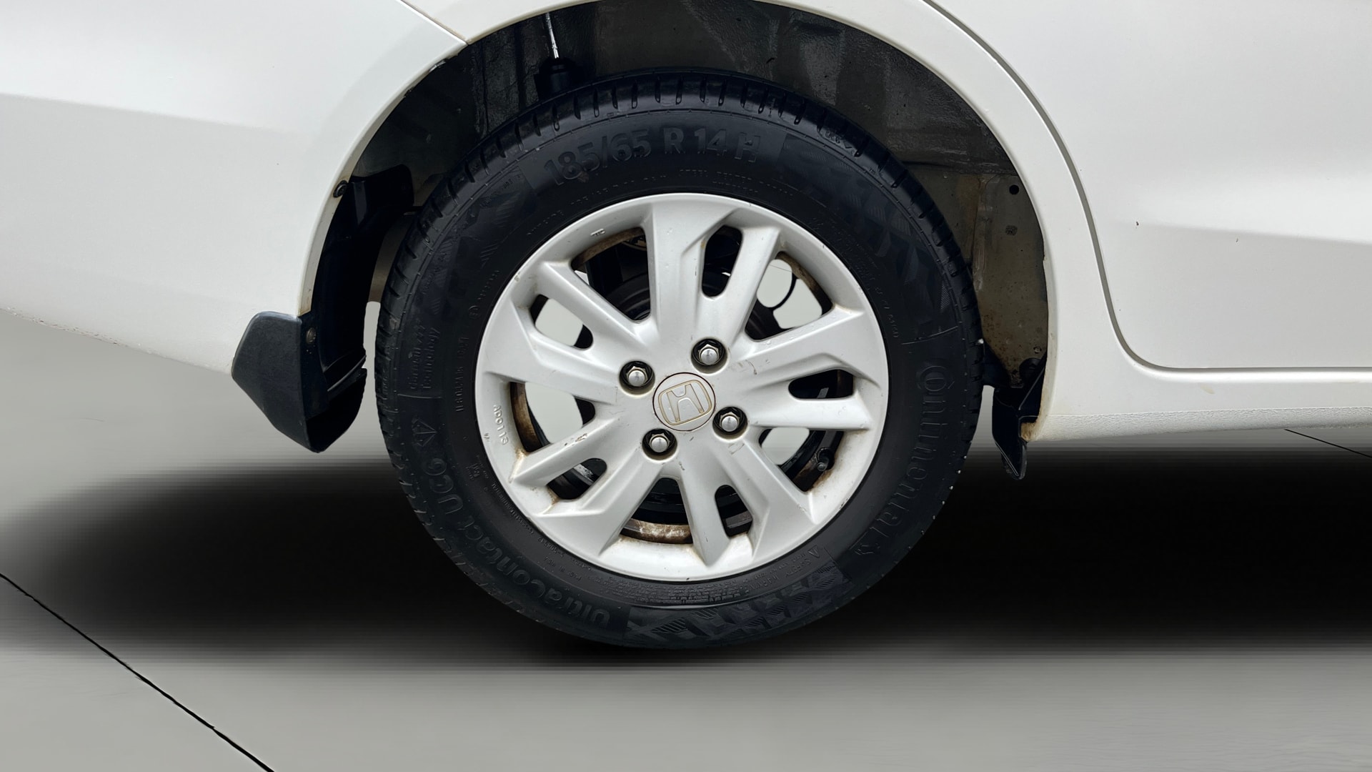 View 2014 Honda Amaze E MT Petrol BS IV Image 24 Used 2014 Honda Amaze E MT Petrol BS IV Image 24