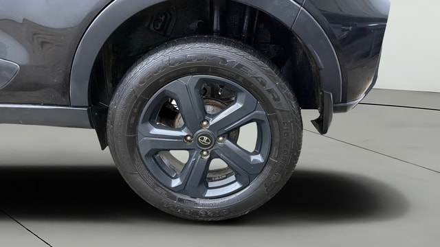 View Tata Nexon Image 11 Used Tata Nexon Image 11