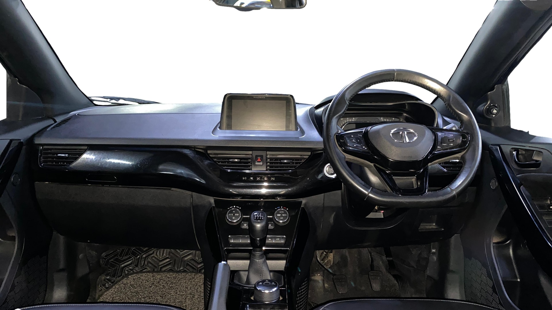 View 2023 Tata Nexon Revotron XE Image 31 Used 2023 Tata Nexon Revotron XE Image 31