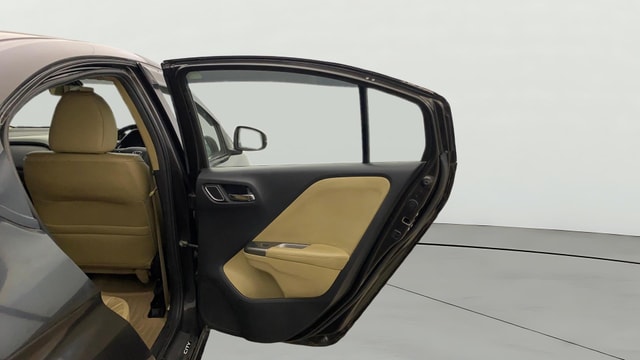 View Honda City ZX Image 8 Used Honda City ZX Image 8