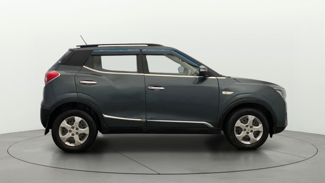 View Mahindra XUV300 Image 8 Used Mahindra XUV300 Image 8