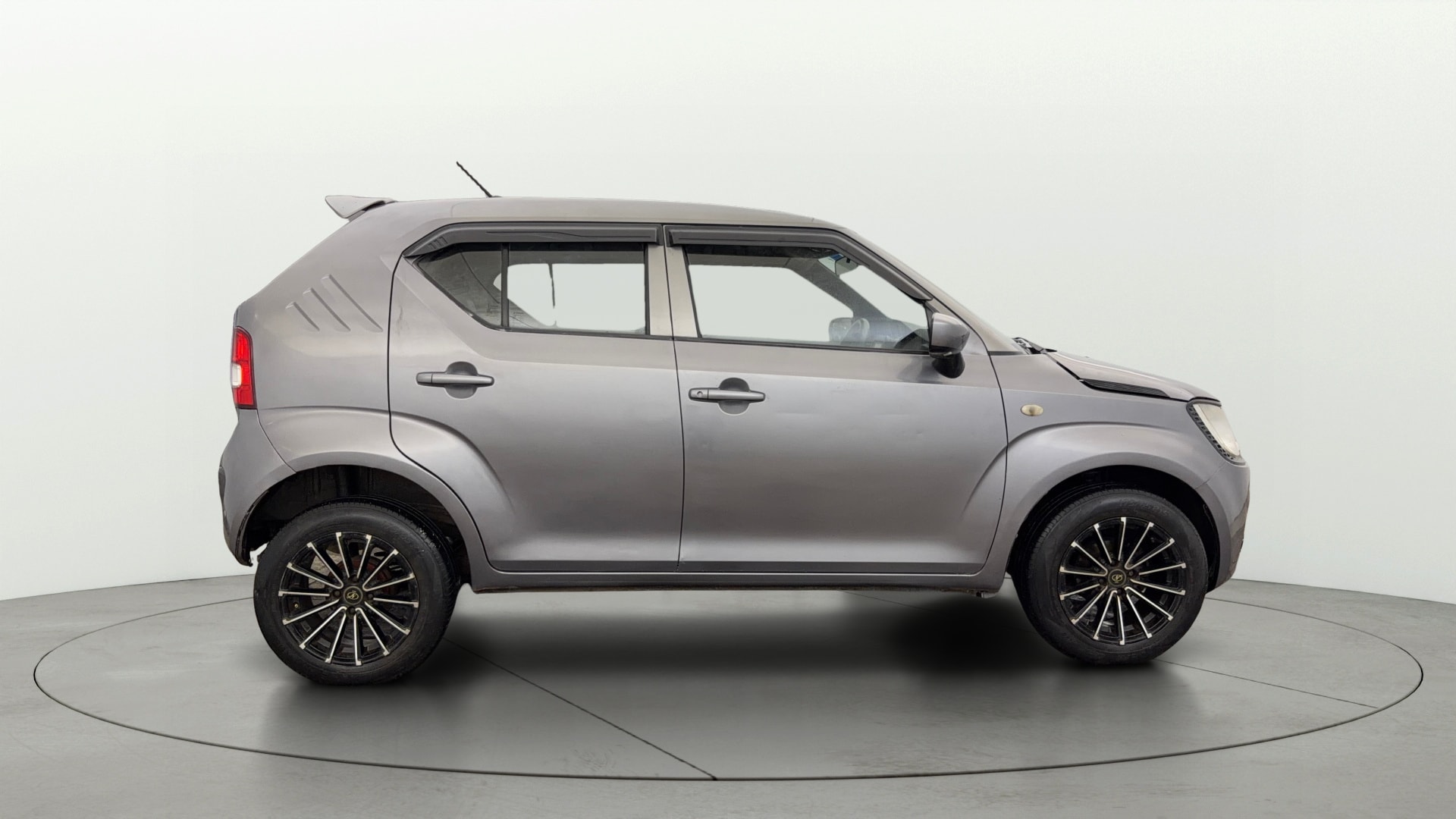 View 2019 Maruti Suzuki 1000 Base Variant Image 8 Used 2019 Maruti Suzuki 1000 Base Variant Image 8