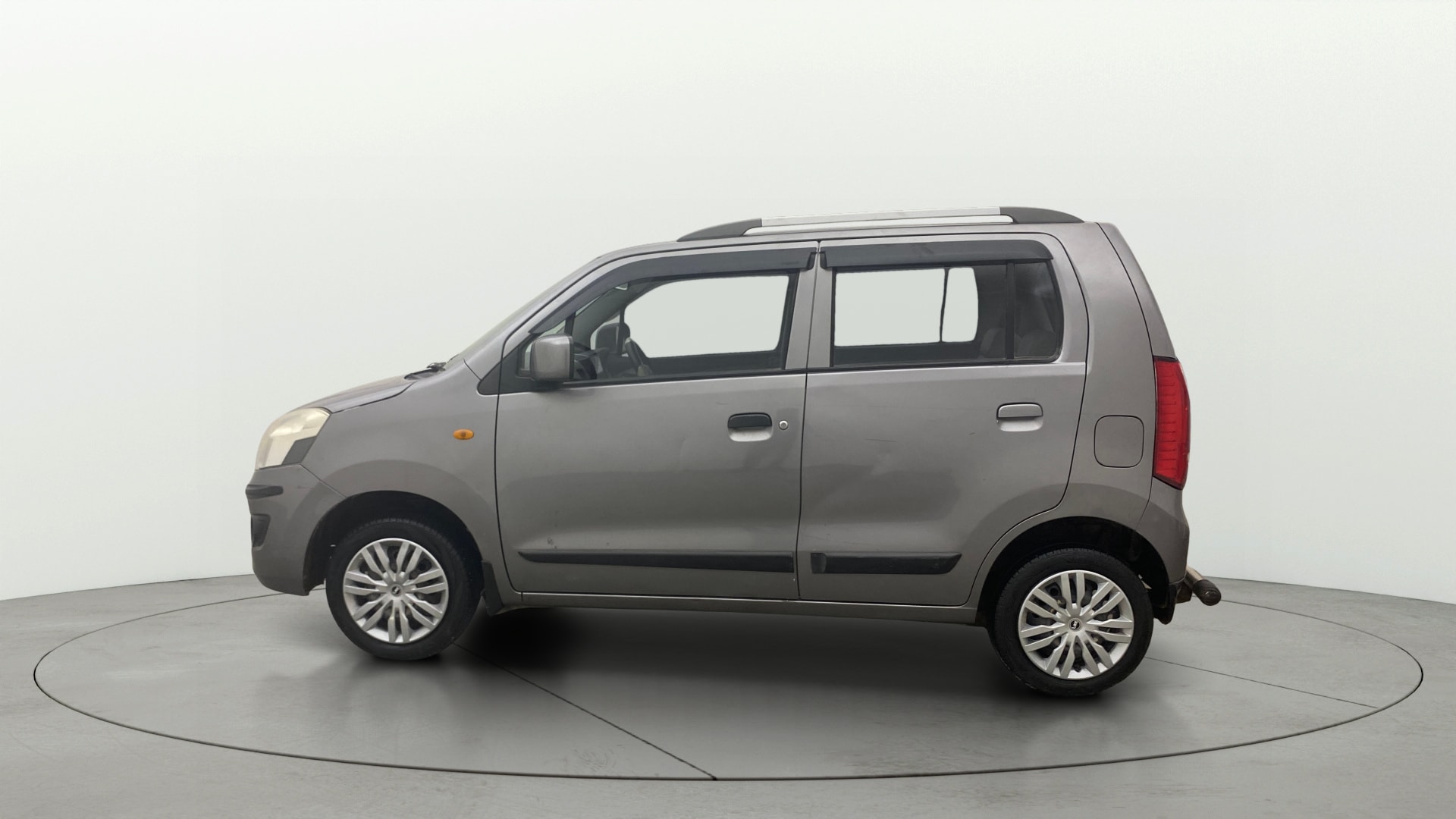 Used 2016 Maruti Suzuki 1000 Used 2016 Maruti Suzuki 1000