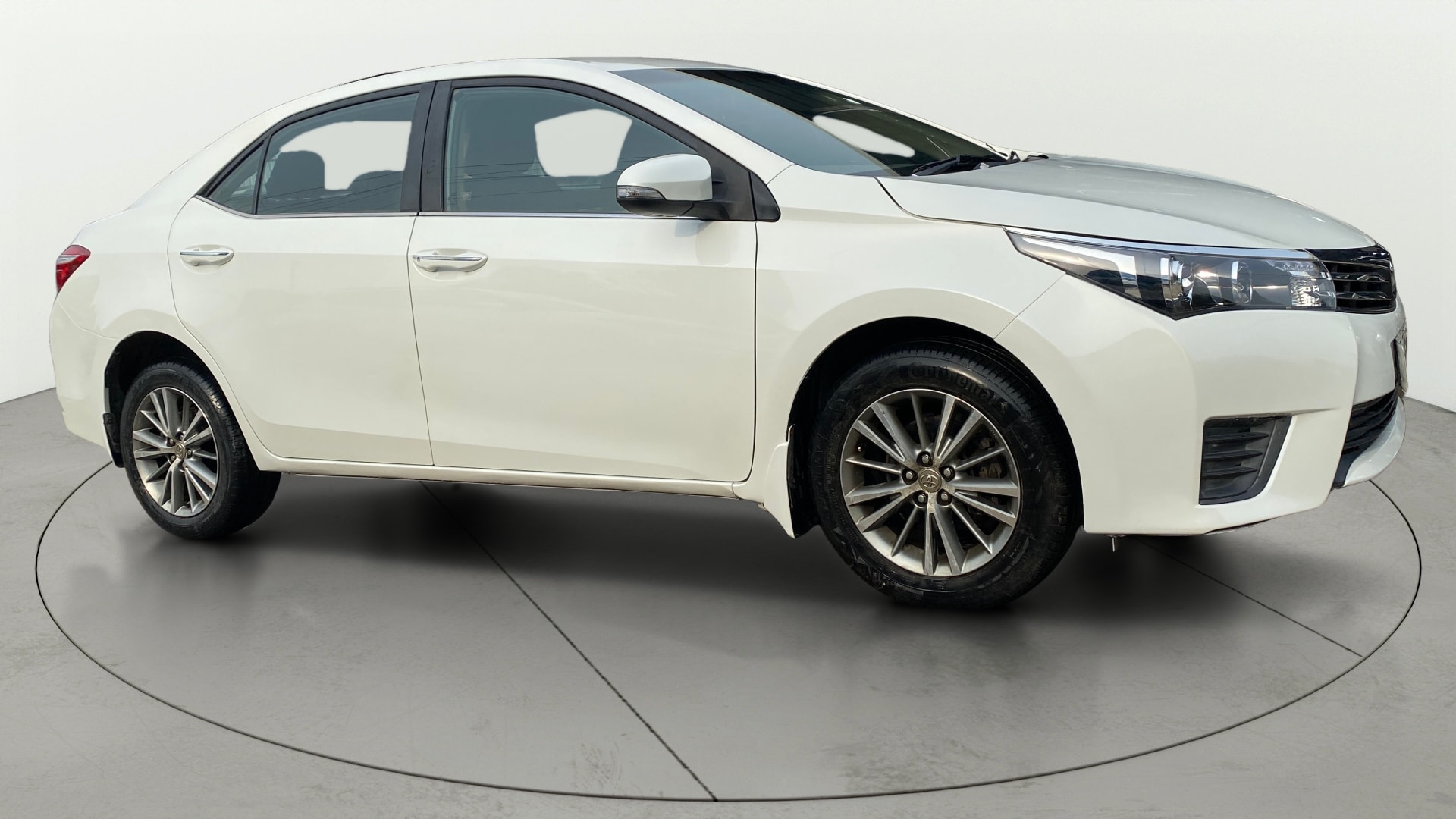 View 2015 Toyota Corolla Altis Diesel GL Image 38 Used 2015 Toyota Corolla Altis Diesel GL Image 38